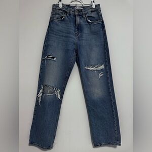 MAVI BARCELONA high rise loose straight pant
Size - 27-29
Color 
Blue washed